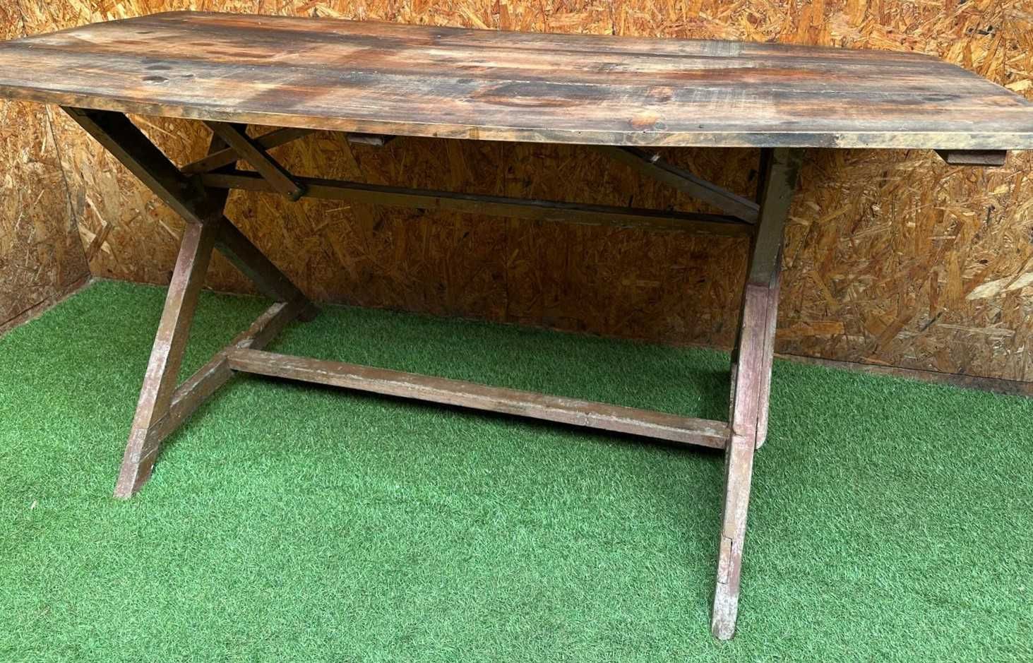 Mesa antiga, rustica, centenária em pinho