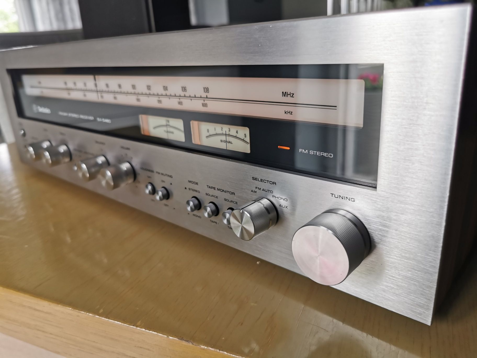 Amplituner Technics SA 5460 fornir