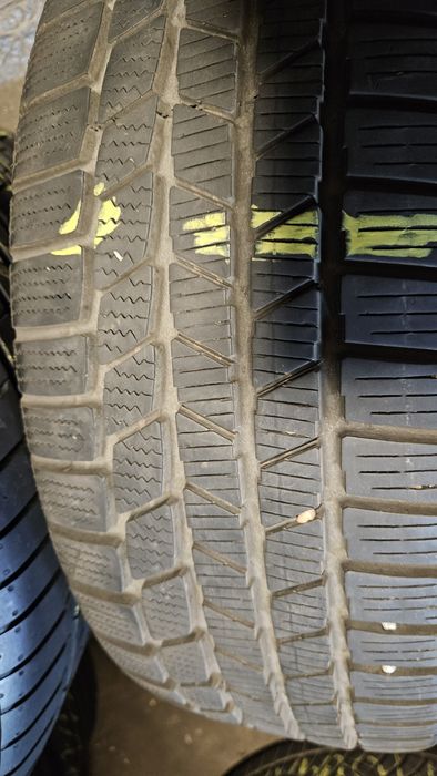 Opony 215.60.16 Continental