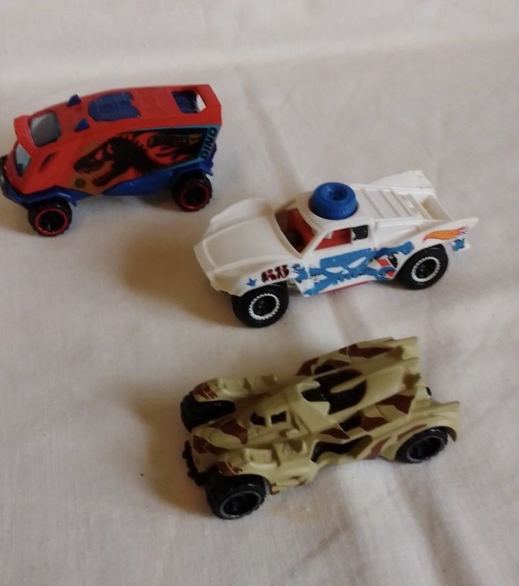 Машинки Hot Wheels Matchbox Disney и др