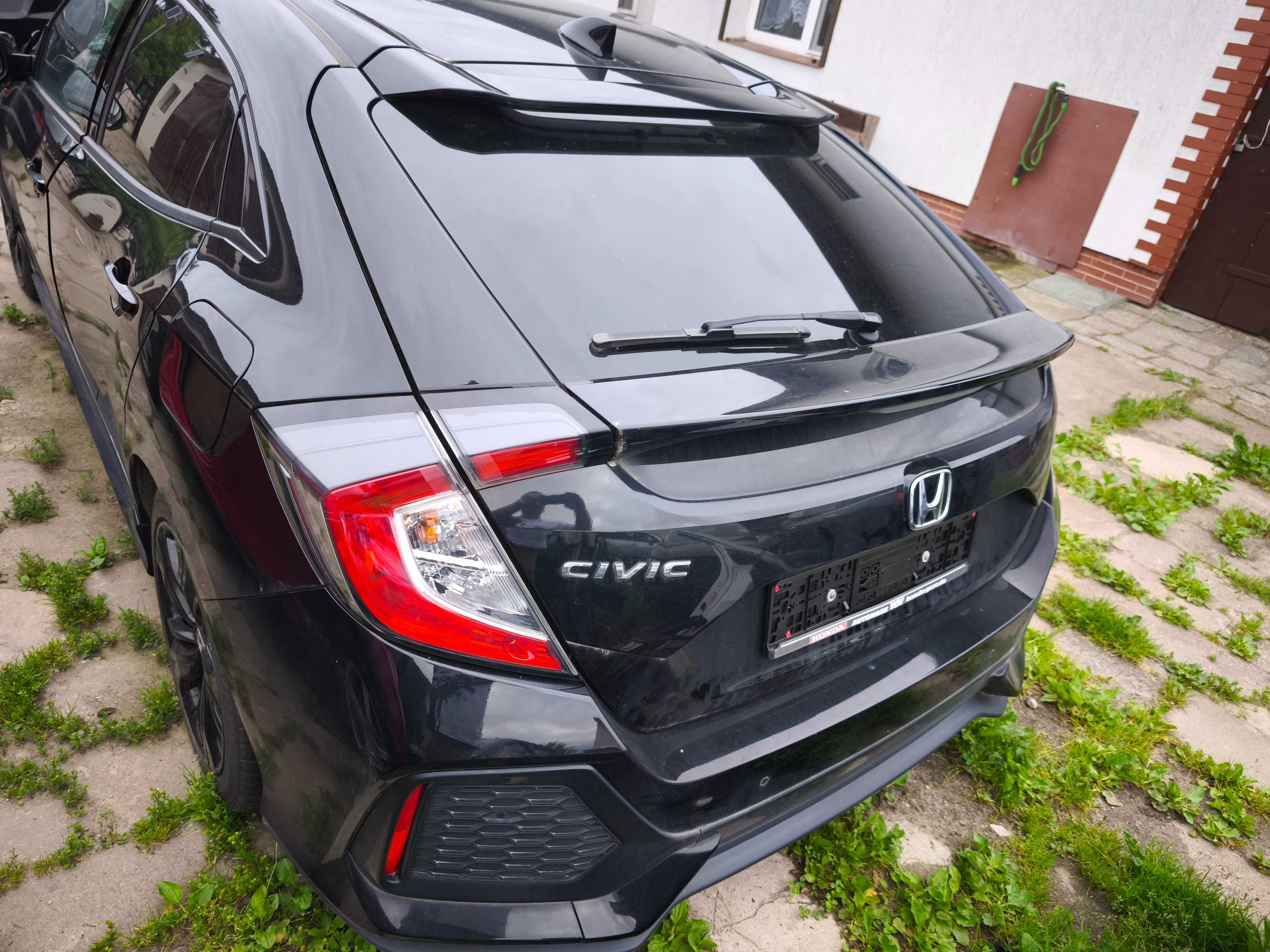 Honda Civic X NH731P drzwi BDB