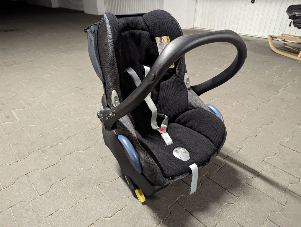 Maxi Cosi CabrioFix ECE R44-04 nosidło + baza isofix