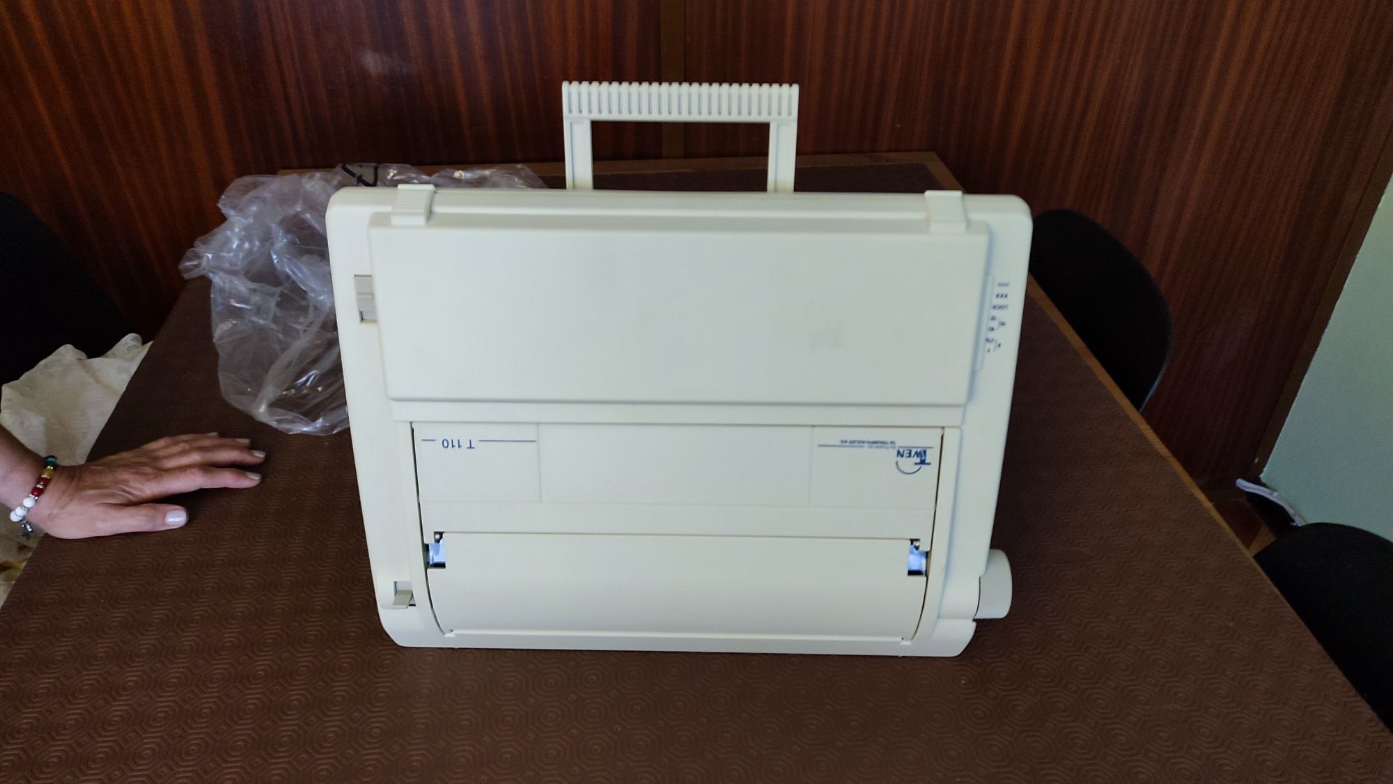 Máquina de escrever eletrica