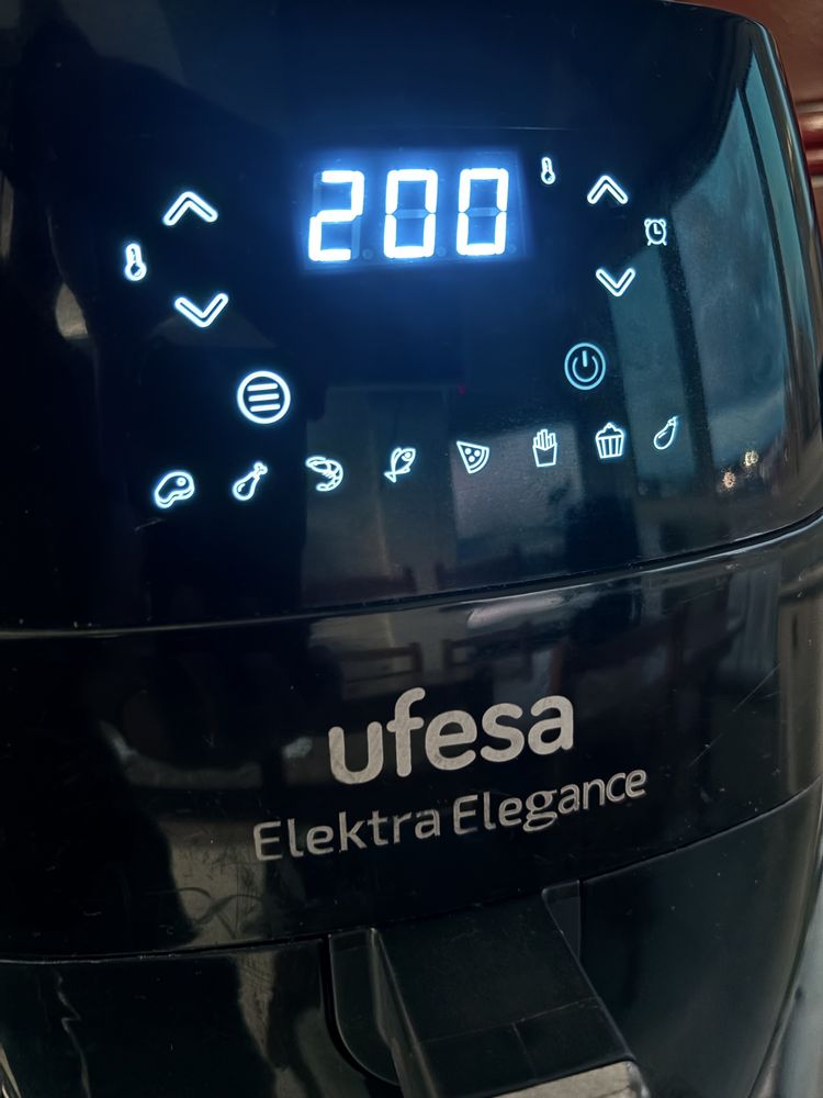 Airfryer Ufesa Elektra Elegance + Airfryer Preta