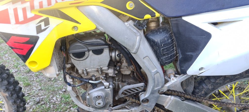 Suzuki RMZ 250 4T