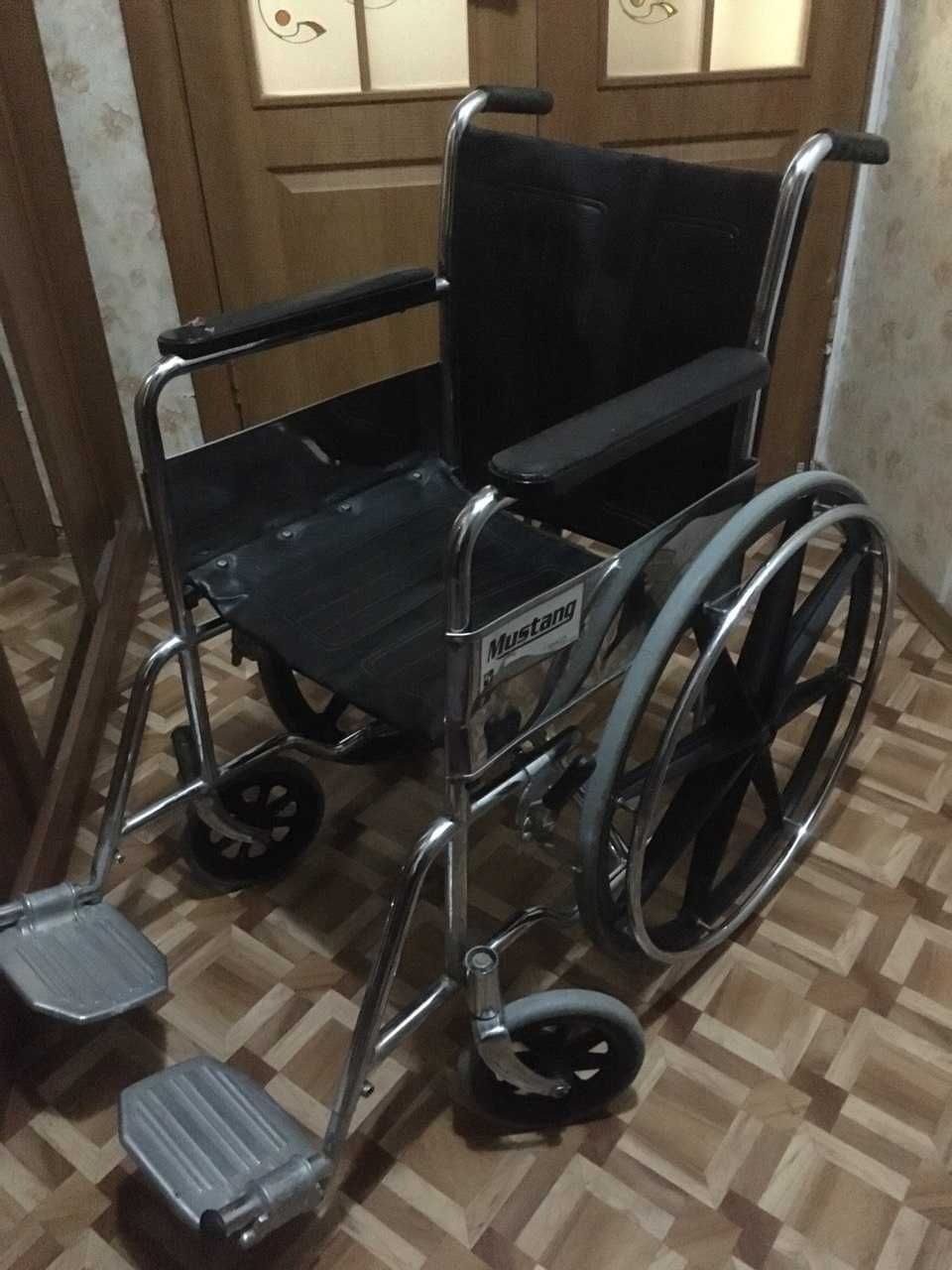 Продам коляску инвалидную