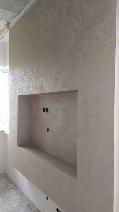 Барельєф, Декоративна штукатурка.