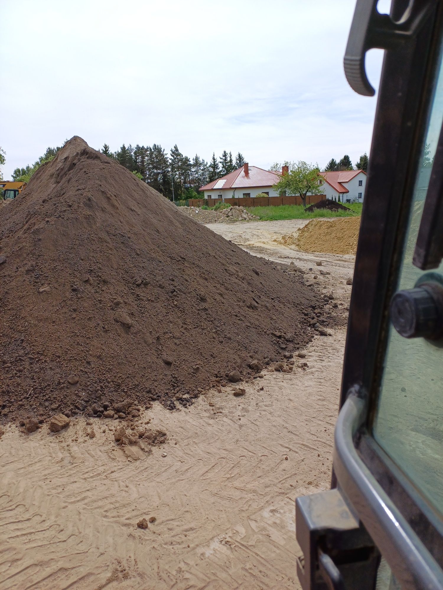 Ziemia ogrodowa  na wierzchnią warstwę