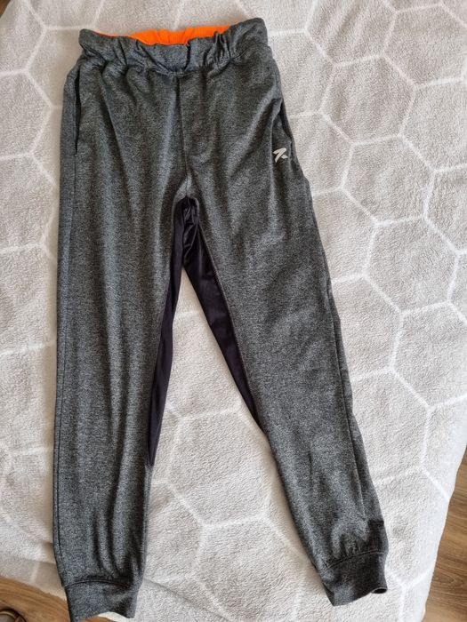 Spodnie dresowe sportowe 158/164