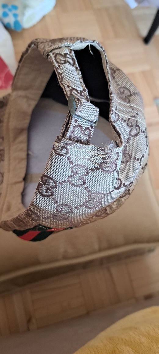 Czapka logo gucci z daszkiem