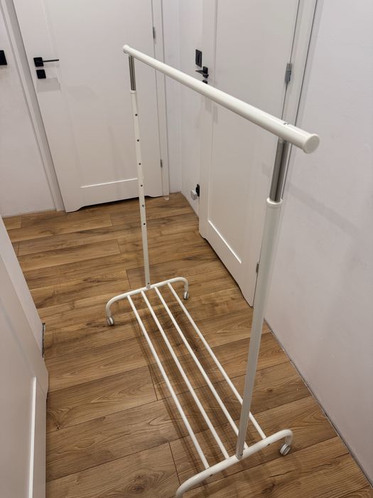 Wieszak Ikea Rigga
