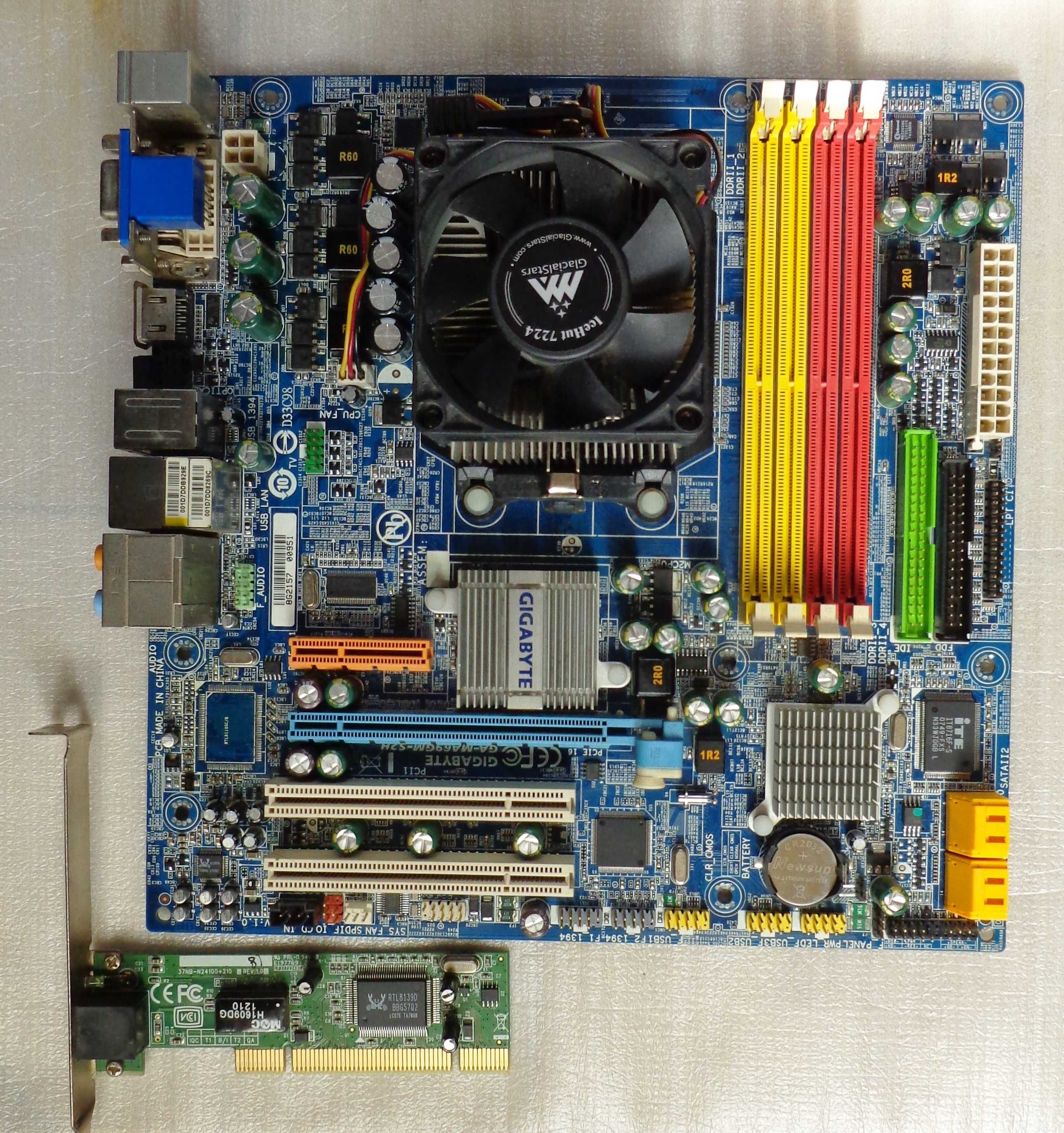 Комлект 2 ядра  Athlon 7550/Gigabyte GA-MA69GM-S2H /4 Gb DDR2