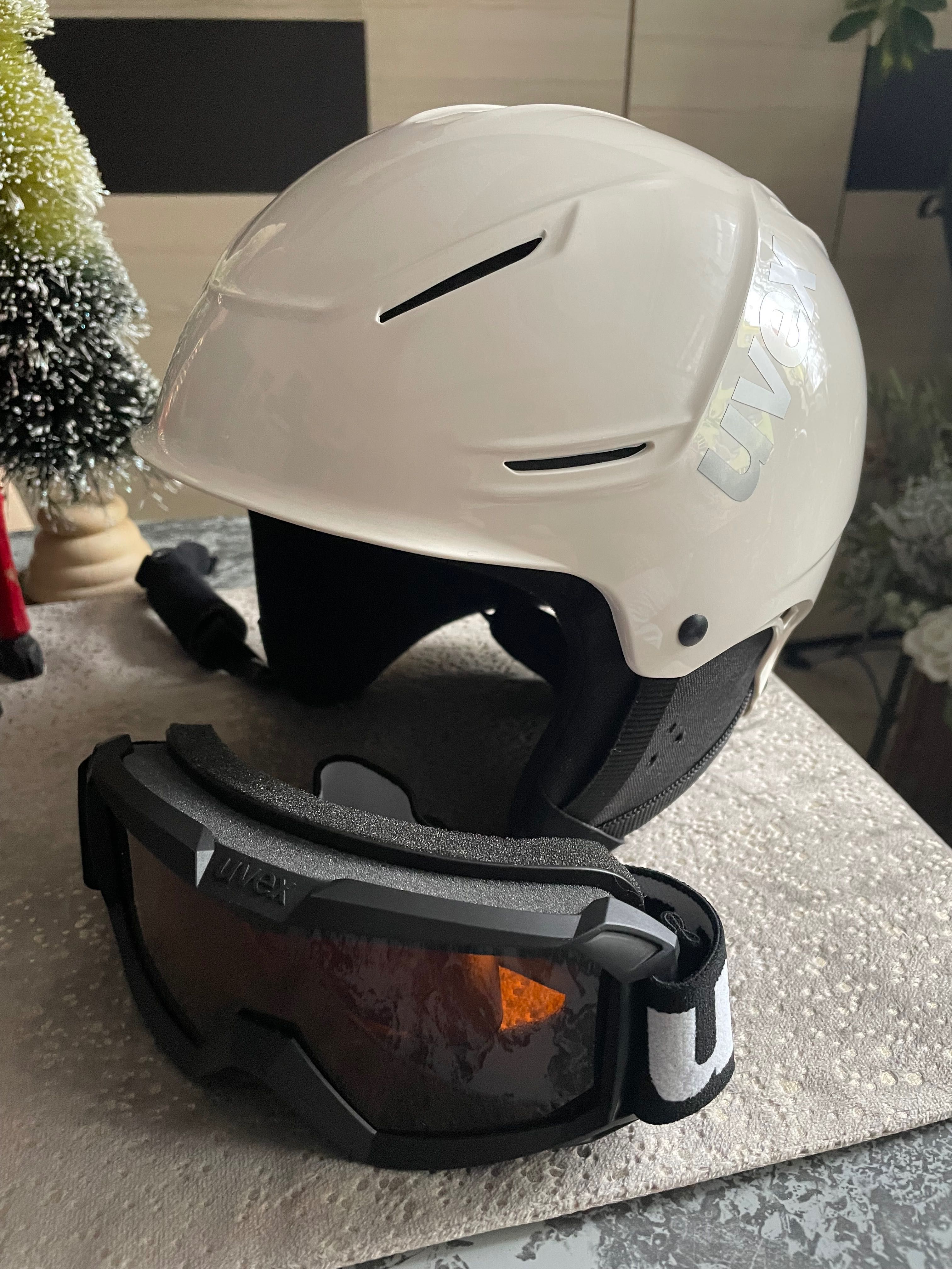 Kask narciarski snowboardowy wraz z goglami UWEX