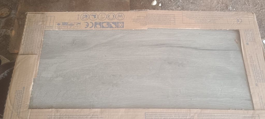 Płytki ceramiczne szare 9m2 cena za całość