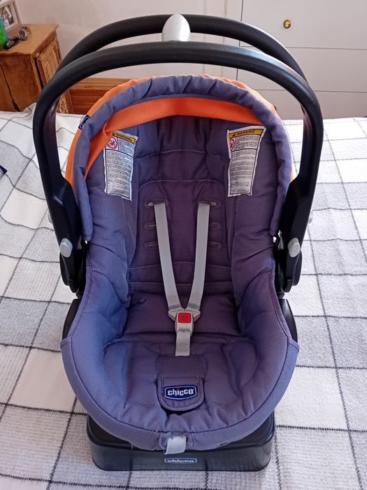 Cadeira Auto / Ovo com base autofix - Bébé - Chicco