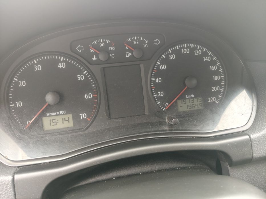 Volkswagen polo - 1.2, 2005, 5 drzwi, klima