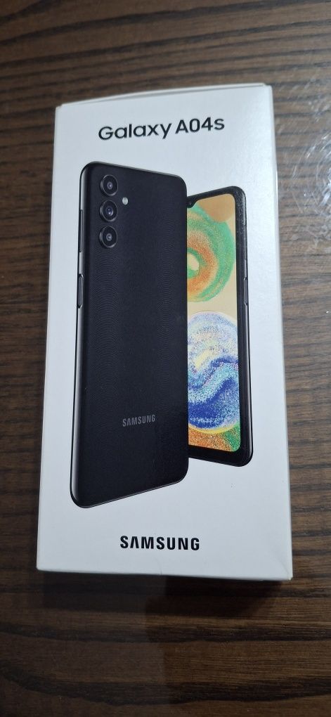 Samsung A04s com caixa