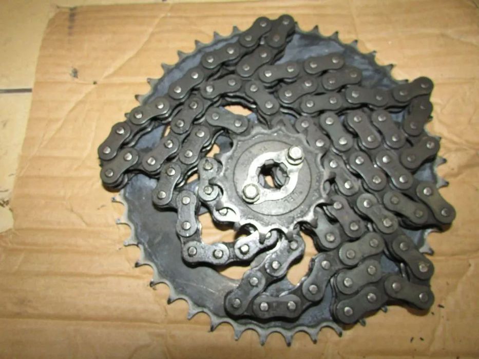 KTM Duke 125 17-23 zestaw napędowy łańcuch zębatki