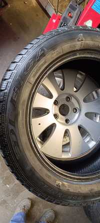 Opona zimowa 205/55 16r