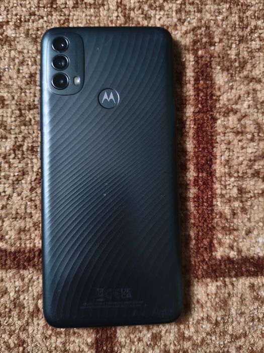 Продам телефон моторола е40
