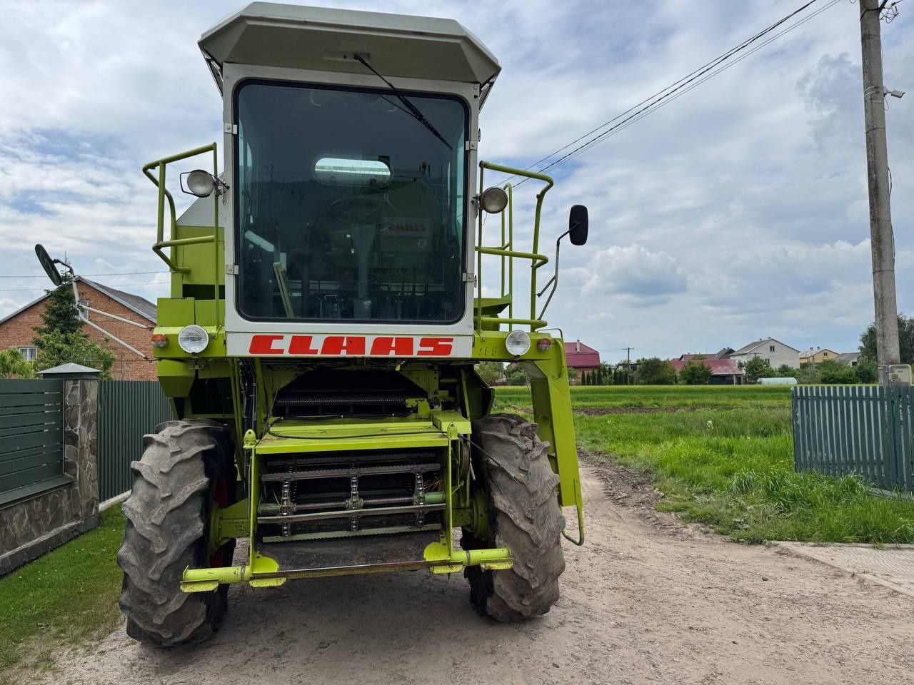 Комбайн свіжопригнаний Claas Dominator 58