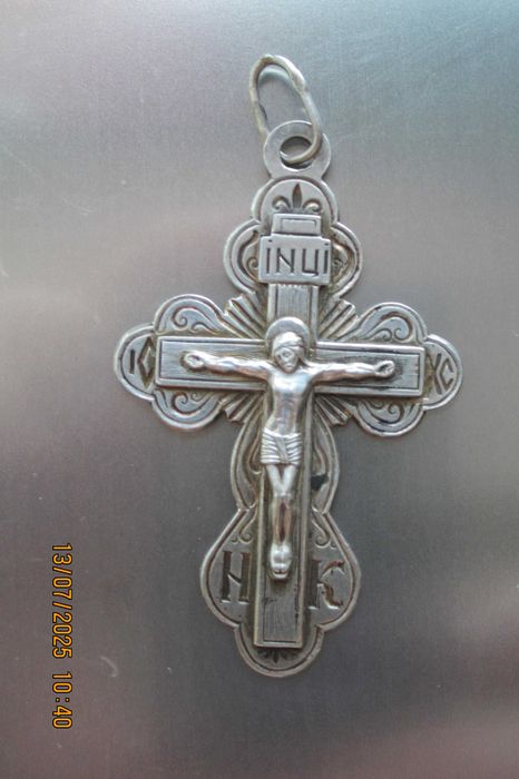 крестик из чистого серебра
