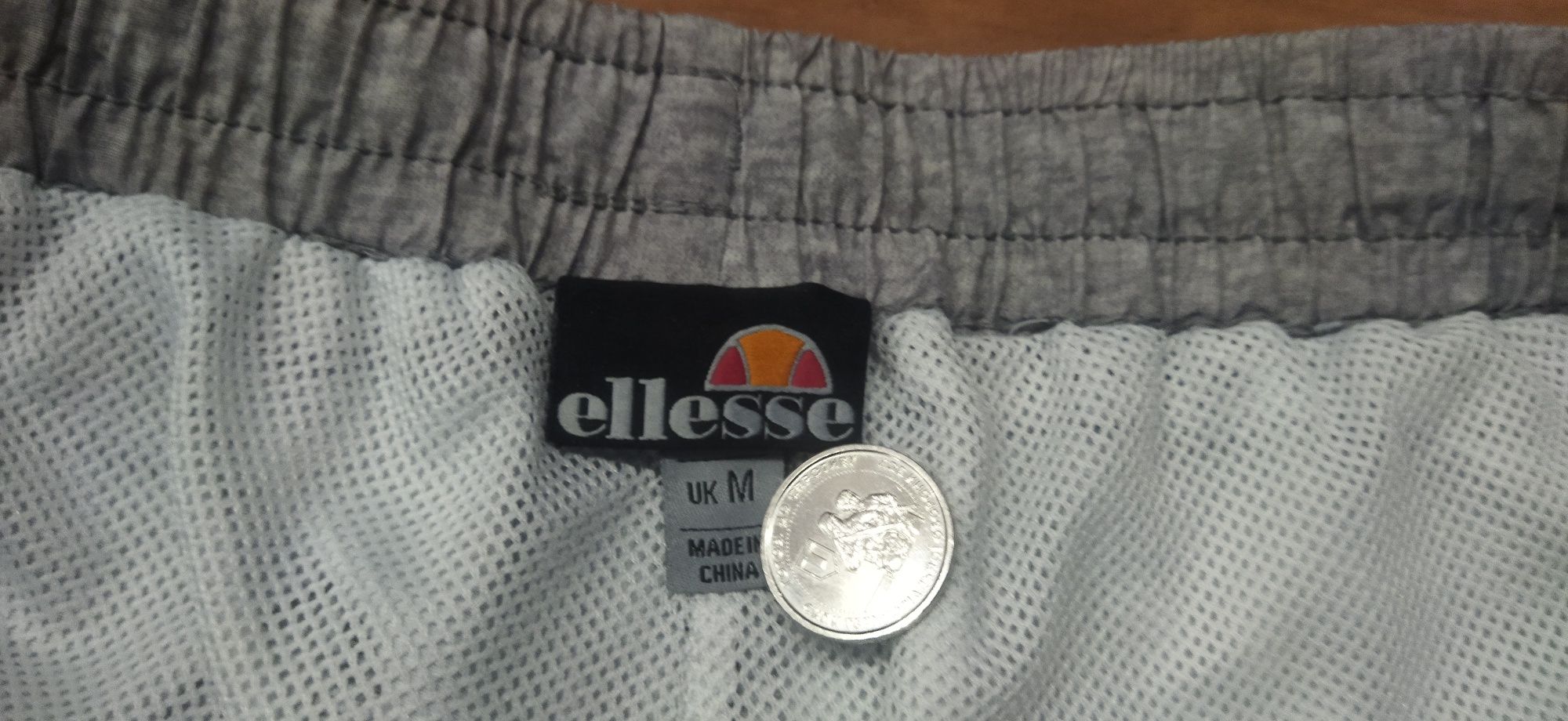 Штани від ellesse