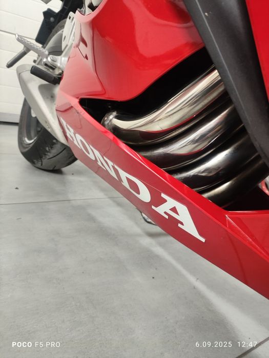Honda CBR 650 R  95KM