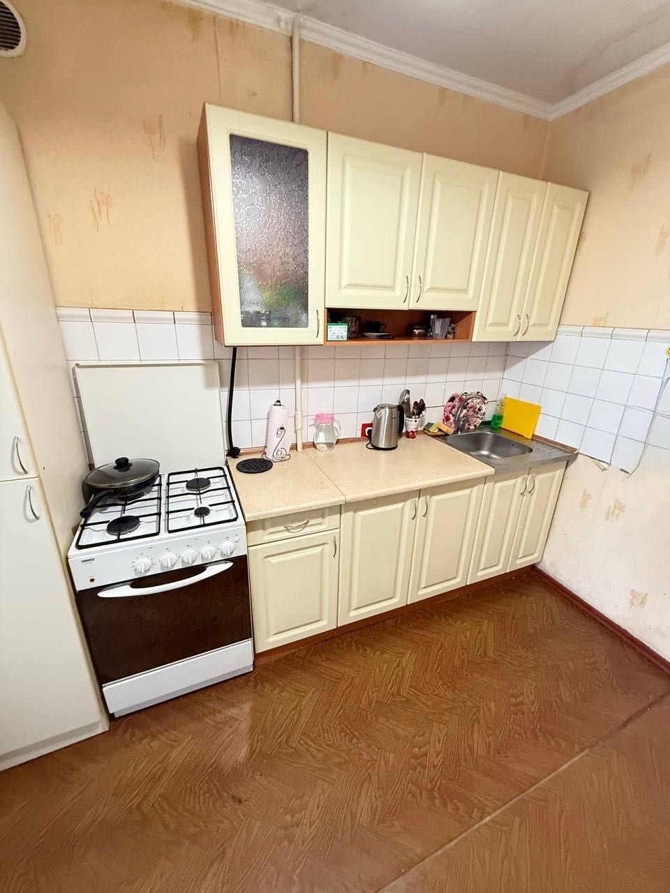Продам ж/м Ломовский, 1 к. квартира, Фрунзенский, левый берег