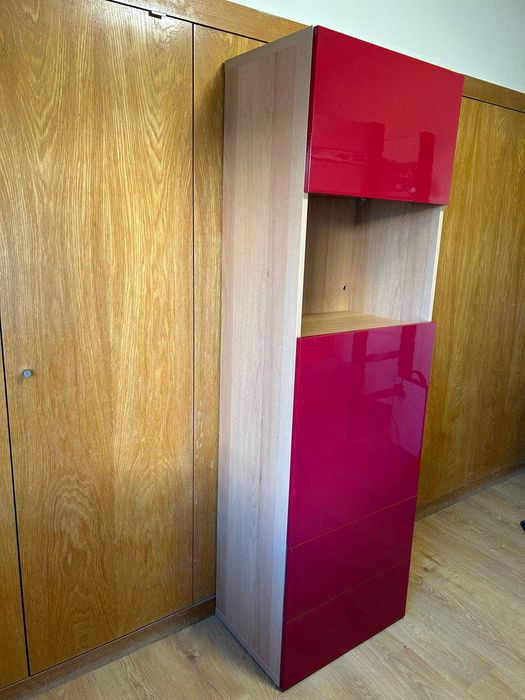 Armário como novo para Quarto/Sala/Corredor ou Arrecadação