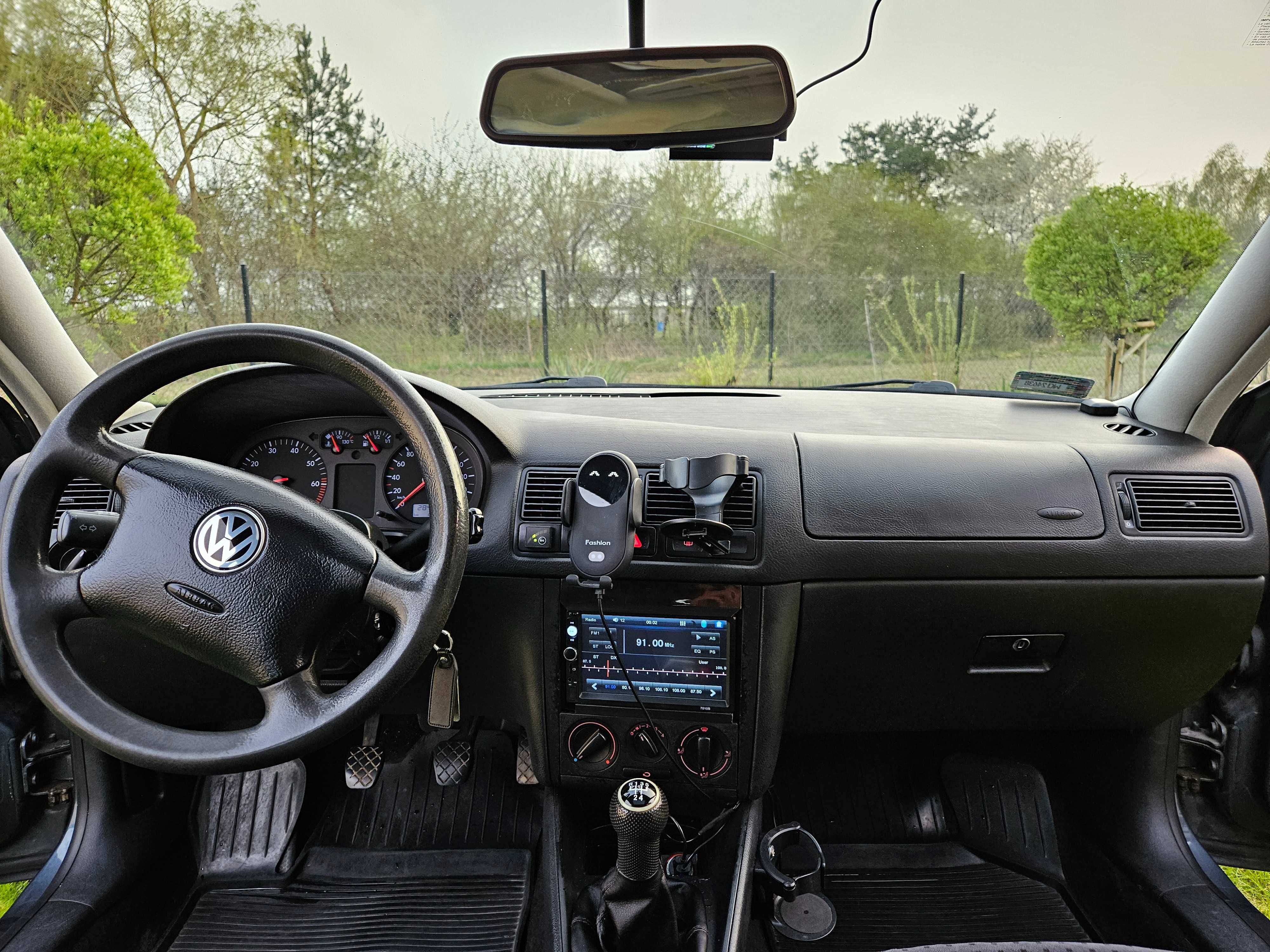 Volkswagen Golf IV VW 4 1.4 16V Benzyna LPG Gaz Hatchback Ważne opłaty