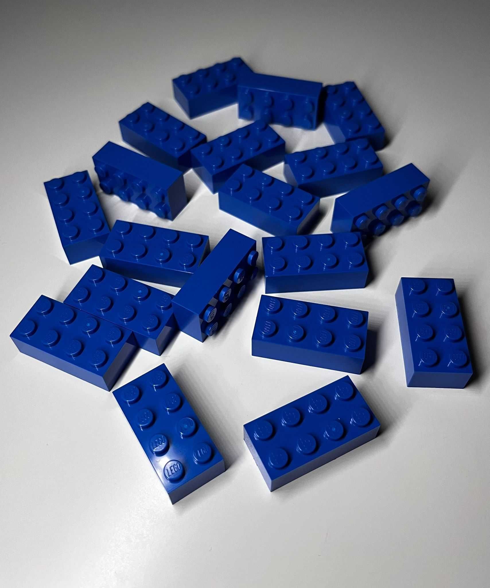 9 x LEGO 3001 Brick 2x4, Blue