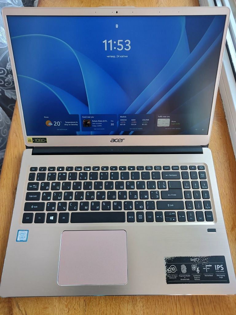 Ноутбук Acer Swift 3 SF315-52 i5-8250U/16/512