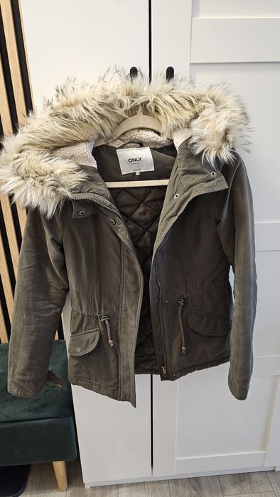 Kurtka przejściowa damska