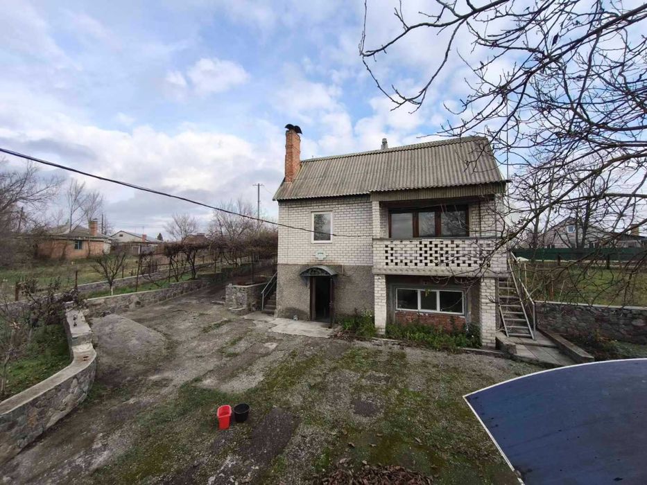 `Продам 2х поверховий будинок 144м.кв у Потоках, 30 сотів. прив.землі