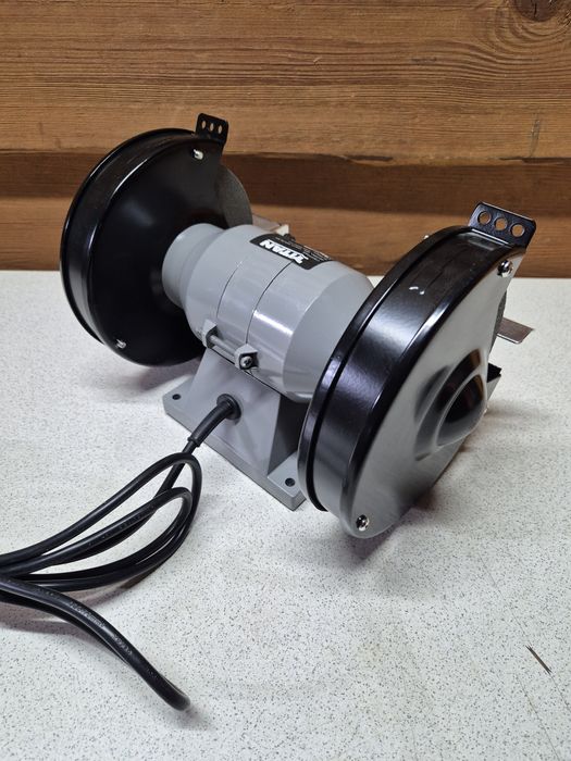 Titan Szlifierka Stołowa 150w