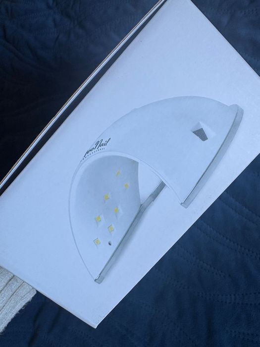 Lampa UV NeoNail, manicure hybrydowy