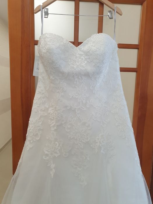 свадебное платье бренд Bellami  20 р.