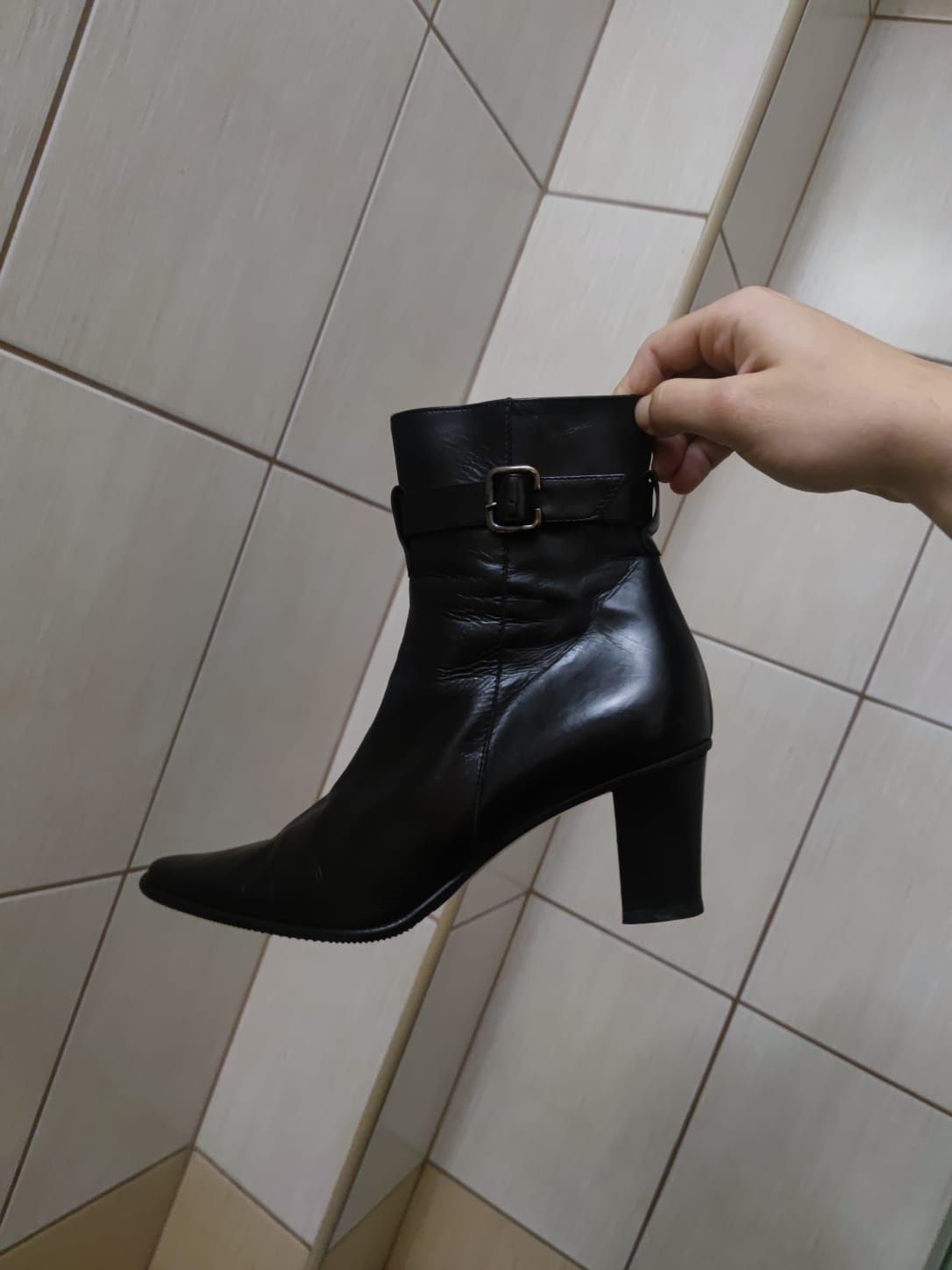 Damskie obuwie buty 39 kozaki skórzane botki sztyblety jesienne na obc