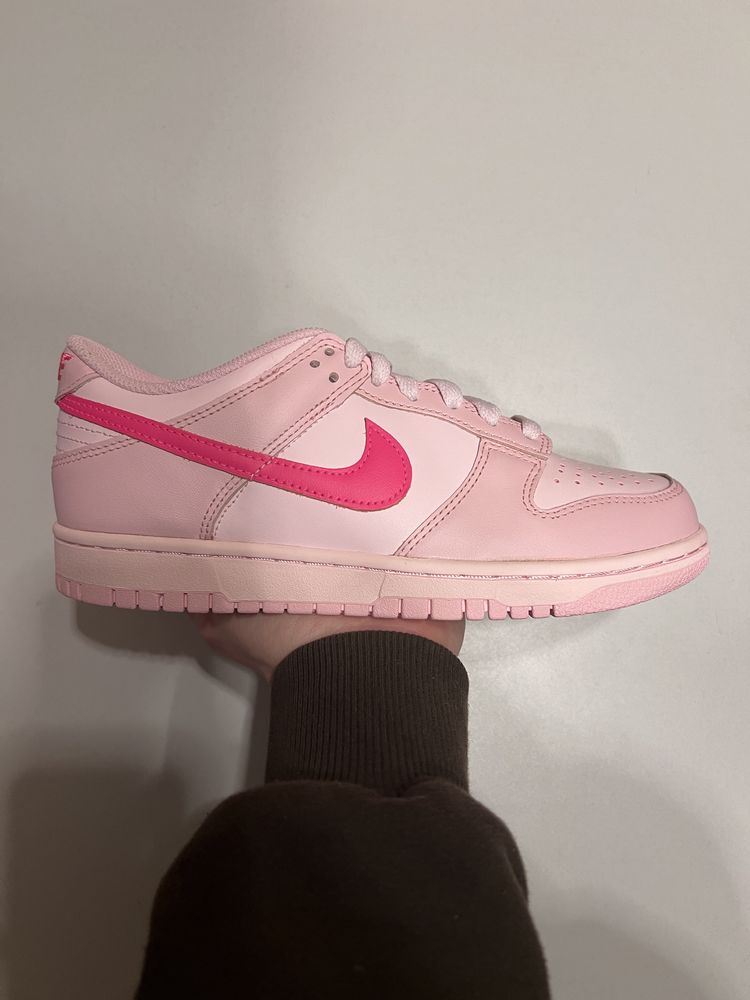 Dunk Low Triple Pink Barbie 36