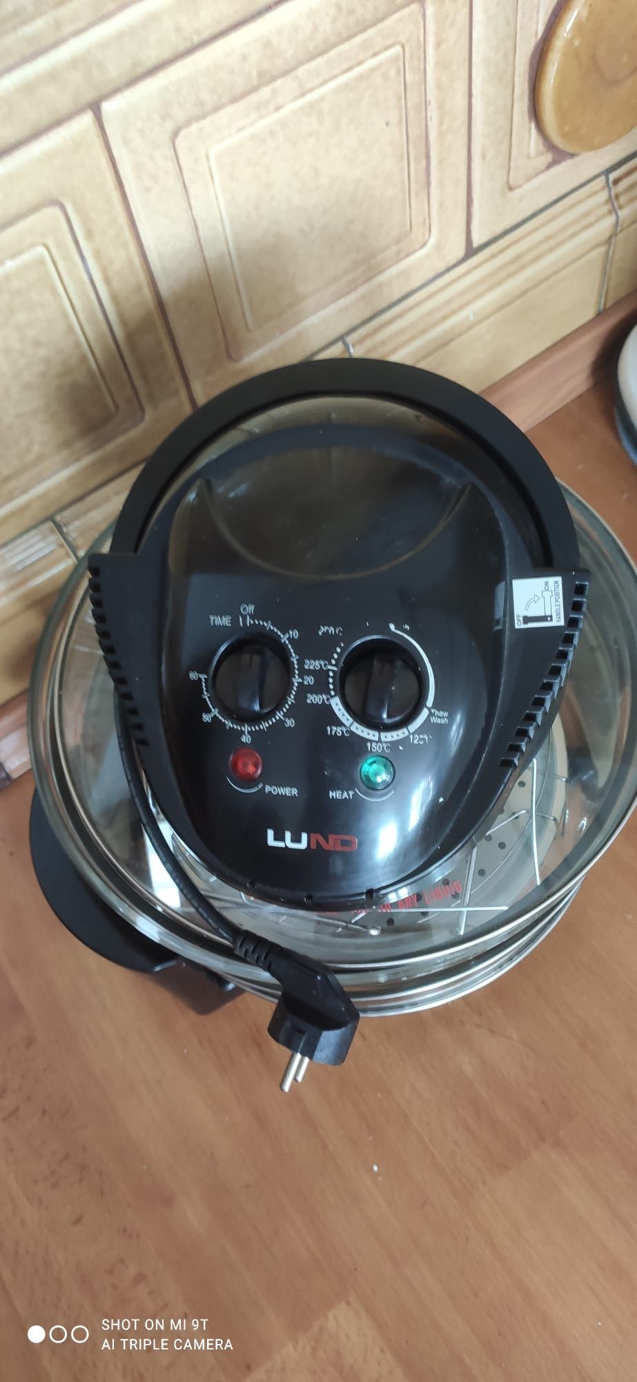 Kombiwar halogenowy