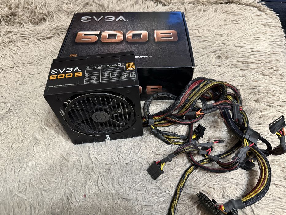 Блок живлення. EVGA Bronz 600 ватт
