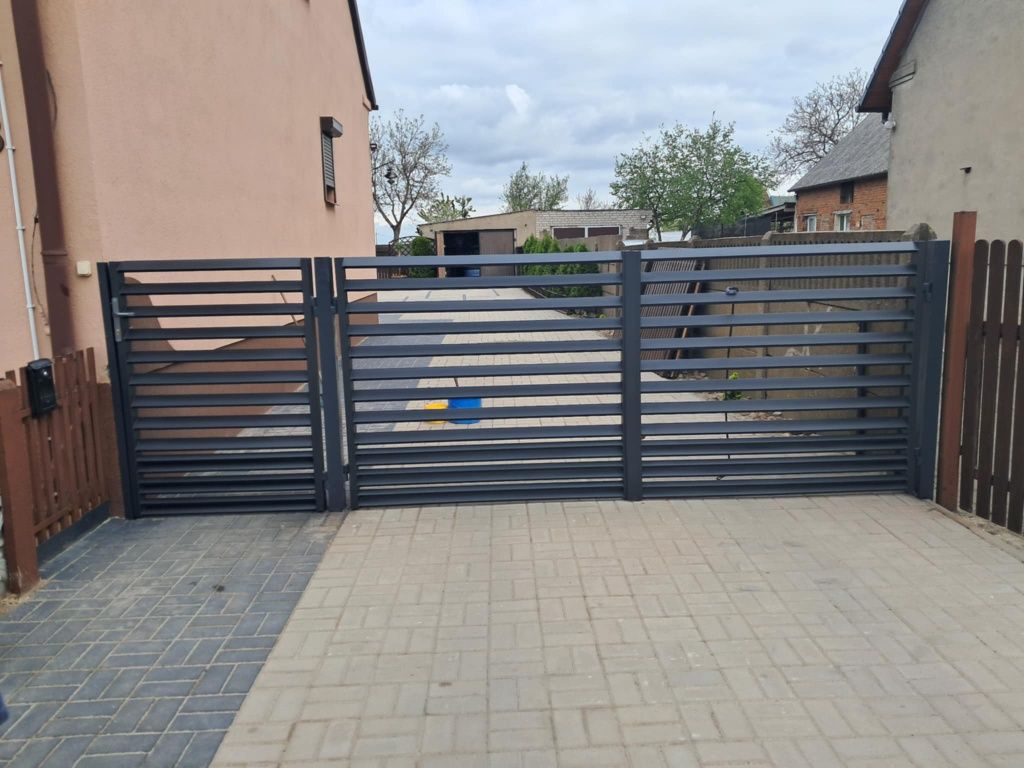 Bramy ogrodzenia konstrukcje stalowe