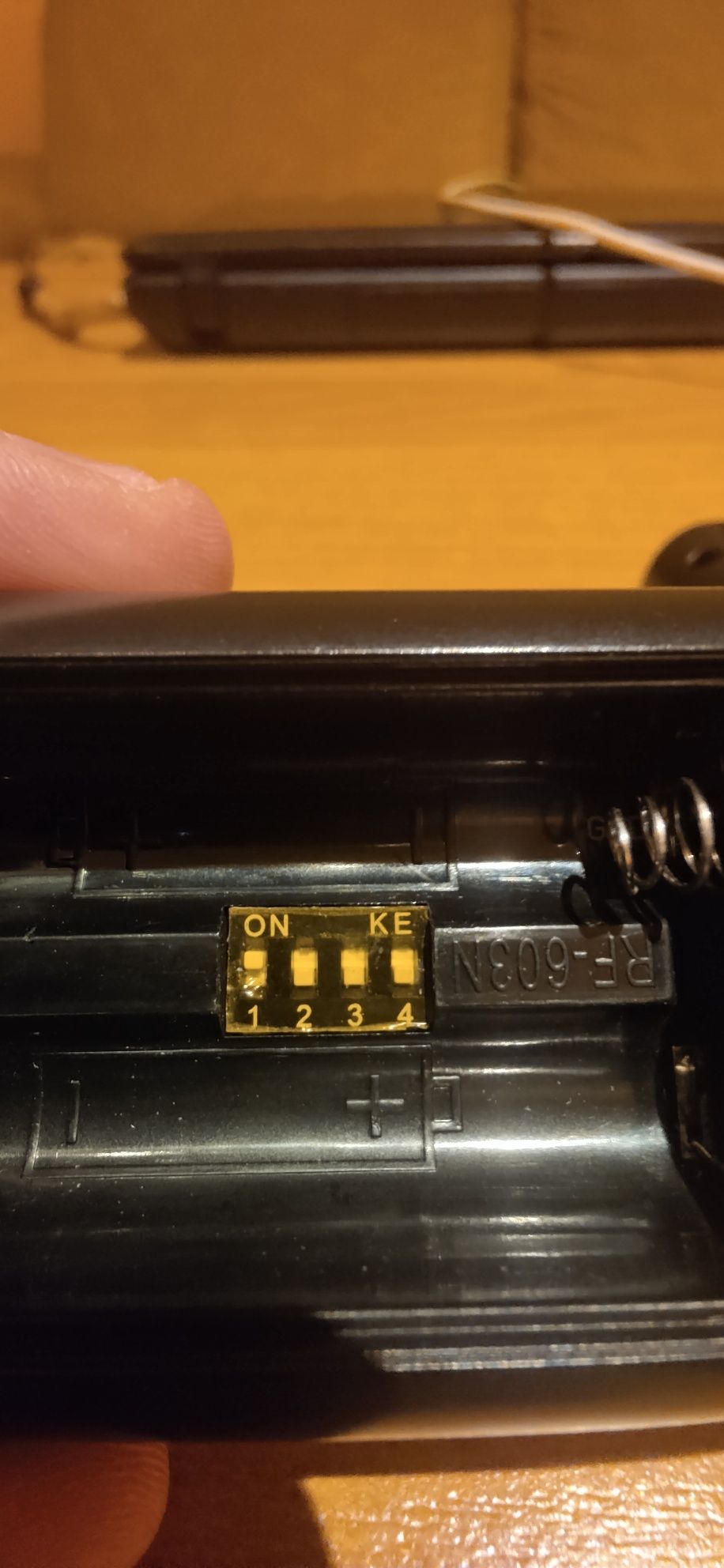 Bezprzewodowy Wyzwalacz + odbiornik Yongnuo RF603N do lampy błyskowej