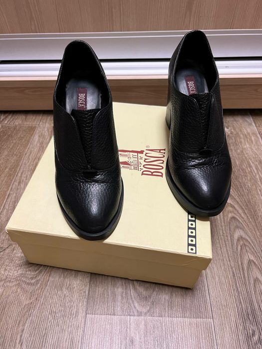 Продам бомбезні ботильони