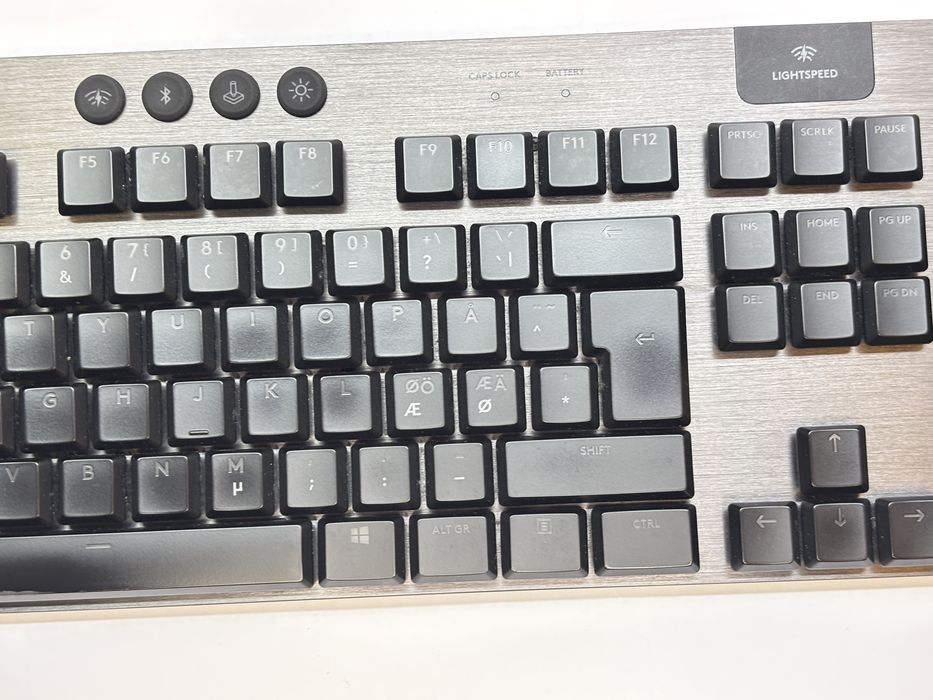 Klawiatura Gamingowa Logitech G915