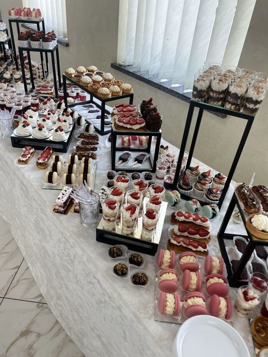 Здам в оренду СКЛЯНІ-підставки ДЛЯ КЕНДІБАРУ