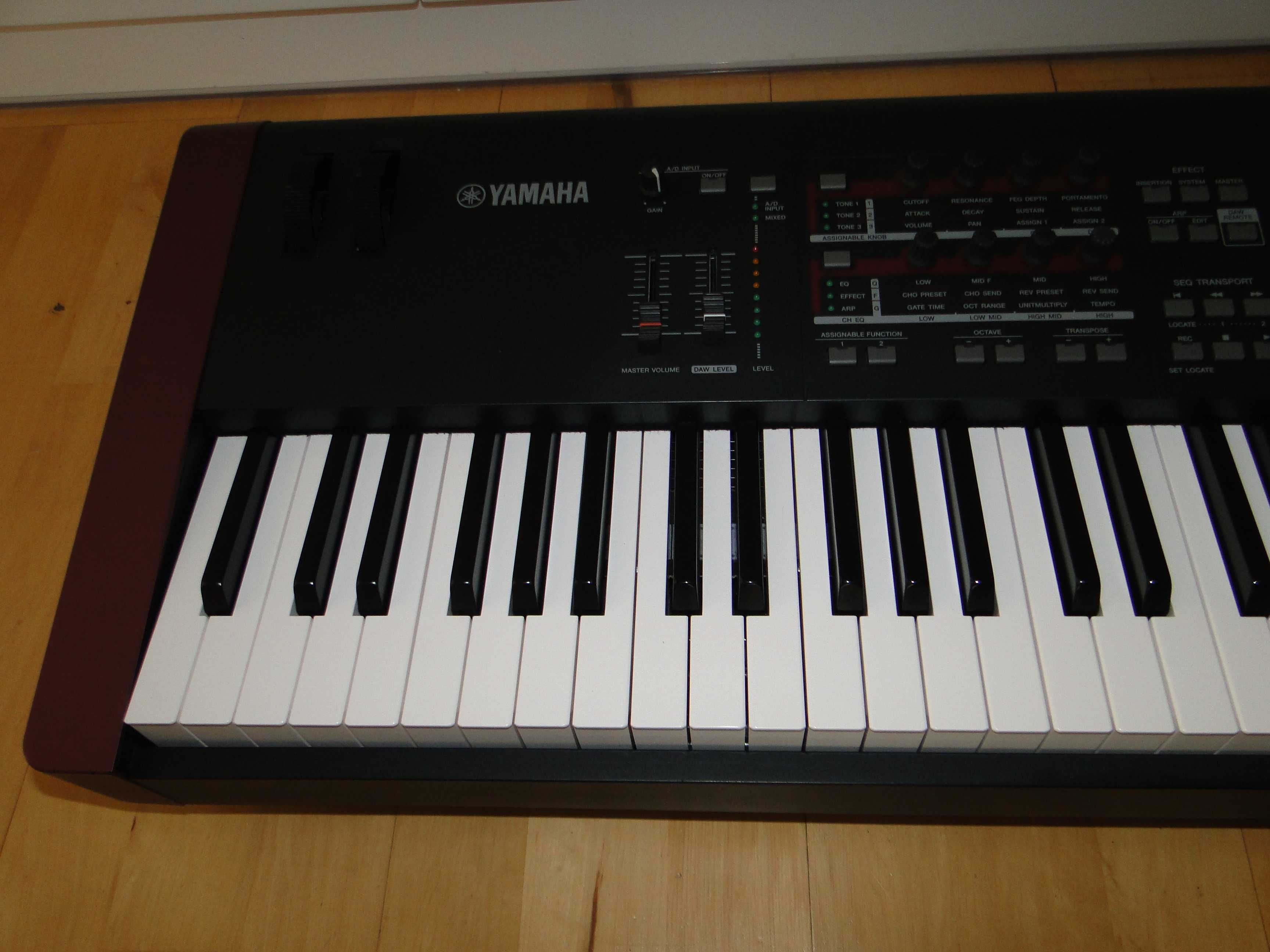 Zawodowy Syntezator Workstation Piano YAMAHA MOXF8.Piękny Stan.Okazja