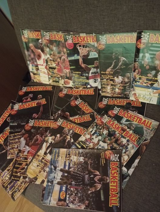 Magazyn magic basketball +czapka L.A.L nową  M/Ness
