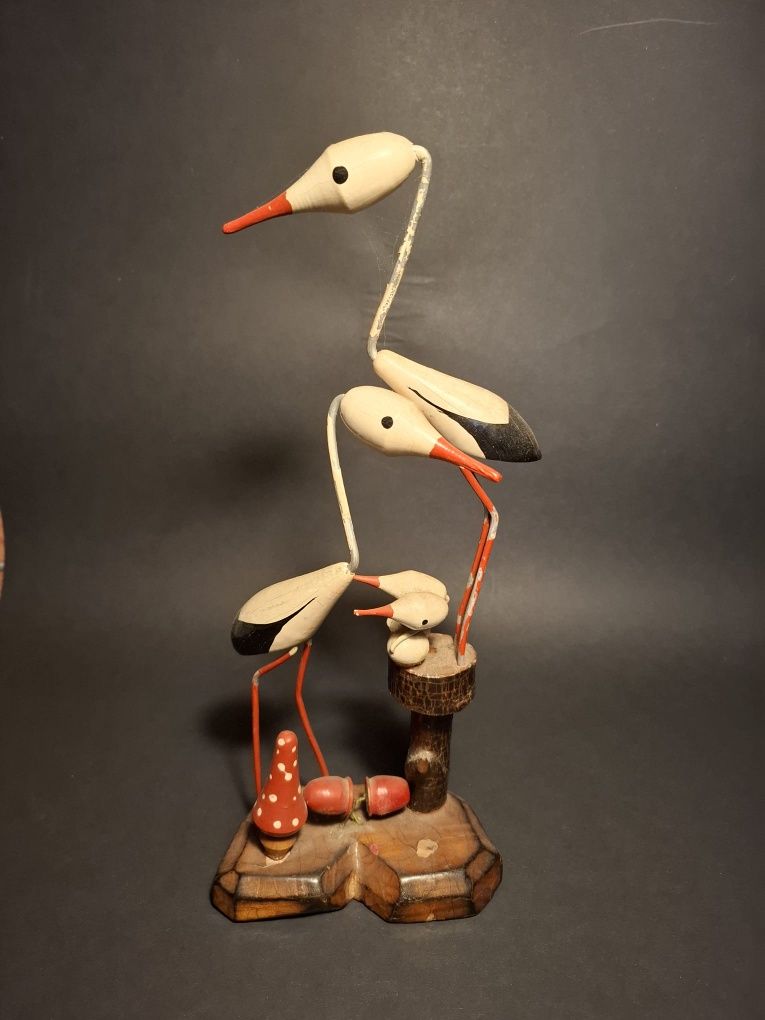 Figurka bociany drewno metal cepelia prl